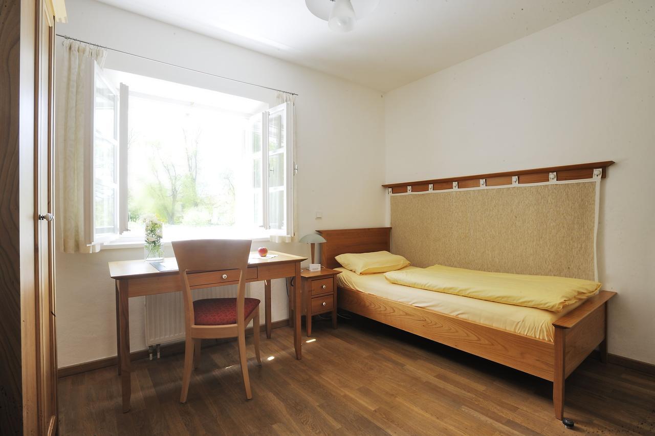 Kapuzinerhof Seminar- Und Kongresshotel 라우펜 객실 사진
